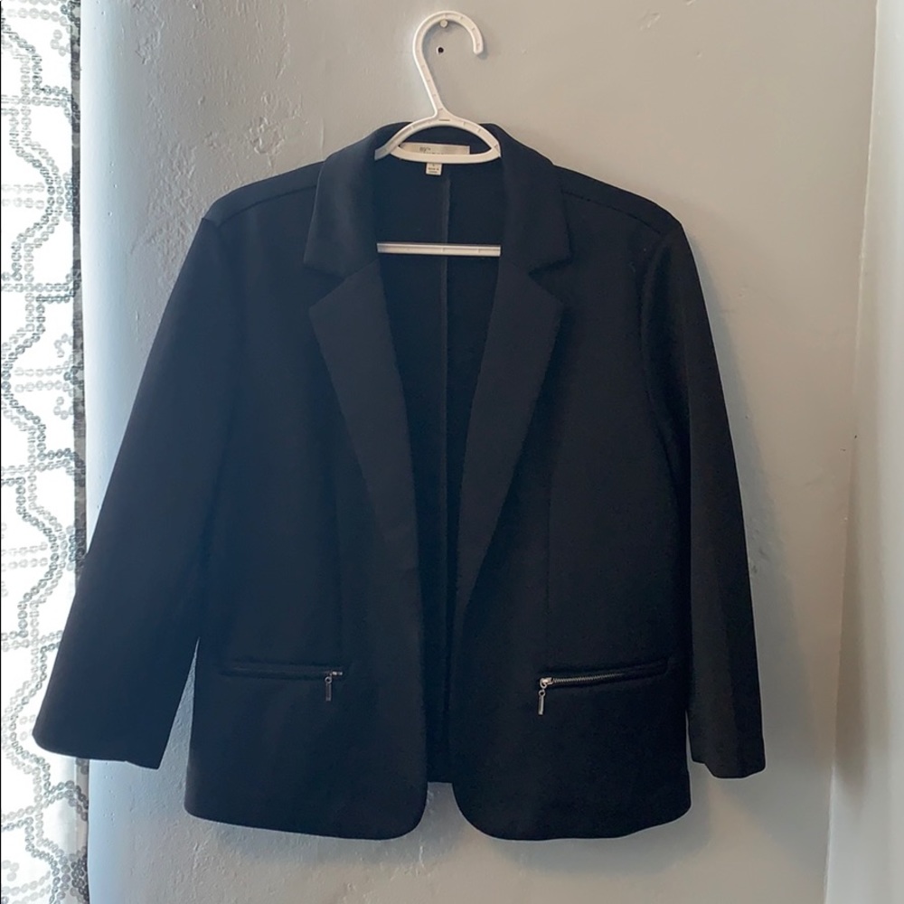 Sleek Blazer